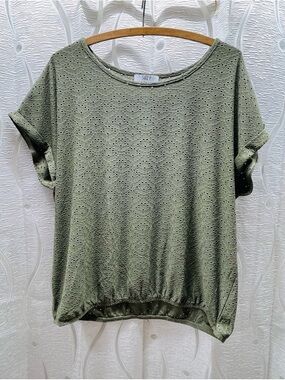 Suzy Shier Olive Eyelet Short Sleeve Top